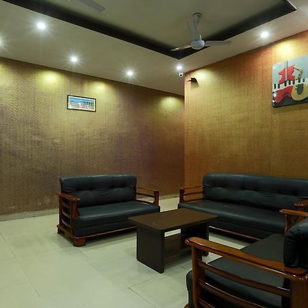 Hotel Parshuram Гувахати Экстерьер фото
